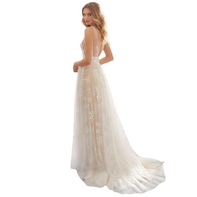 Picture of 2025 Spring European and American Export New Wedding Dress Wish Amazon Sexy V Neck Sleeveless Lace Wedding Dress