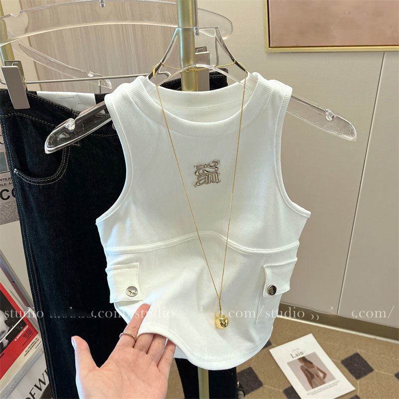 European and American retro high-grade metal letter vest summer women's 2023 new lazy tight hot girl sexy top