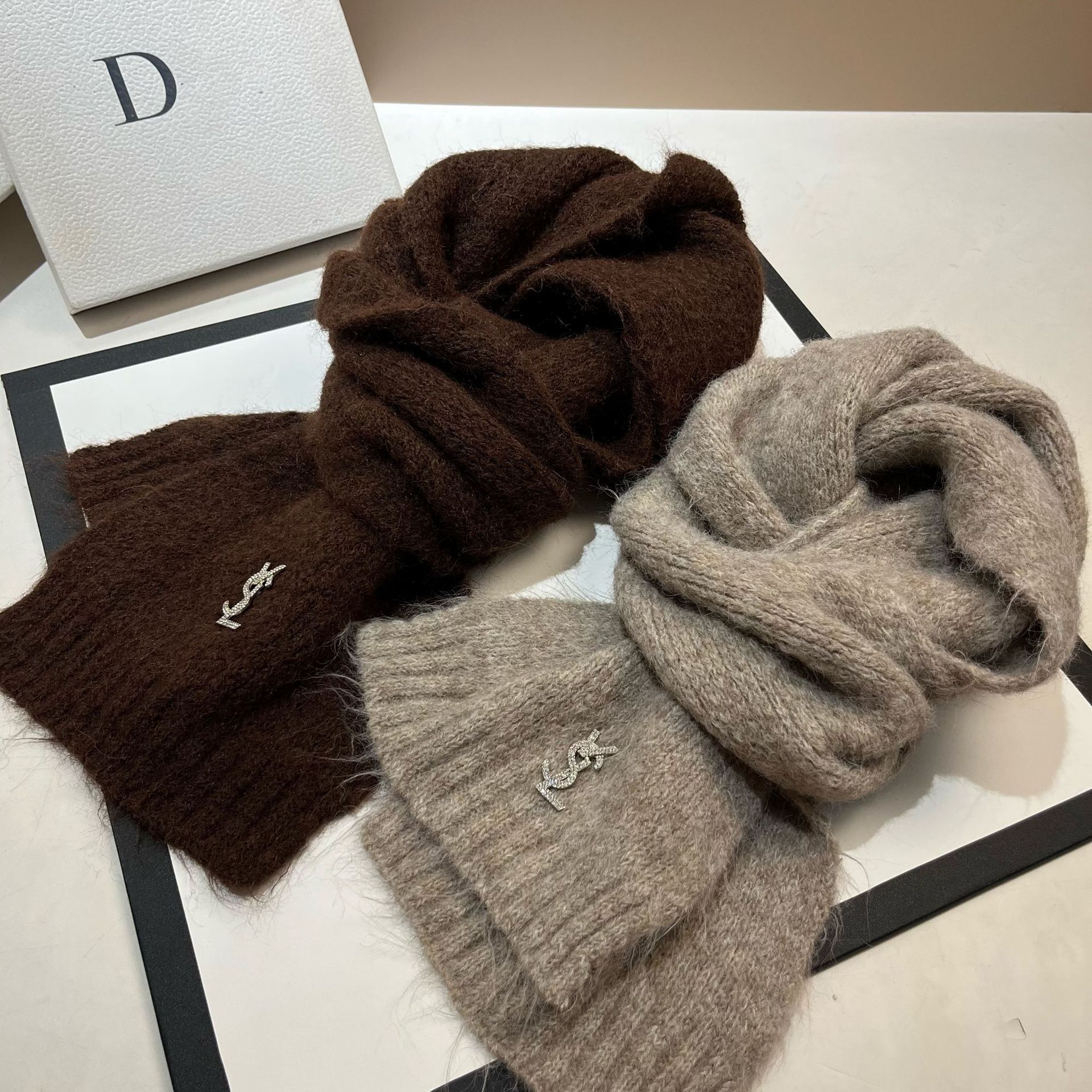 Korean Style VSL Alpaca Scarf Women's Winter Warm Soft Waxy Sweet Fashionable Wool Knitted Scarf Lined Face Protection