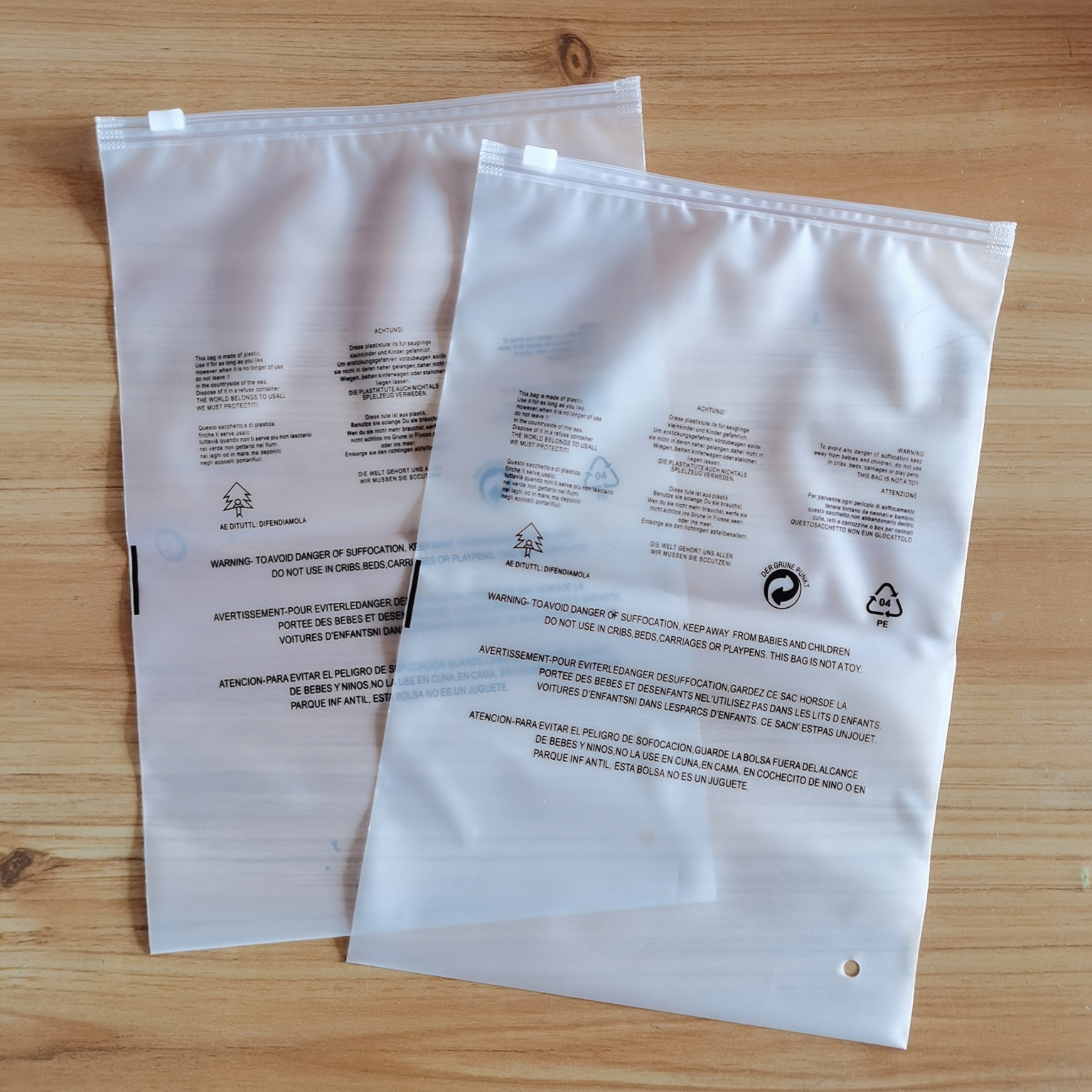 Warning plastic CPE clothing zipper bag transparent frosted children's clothing packaging bag socks underwear ziplock bag