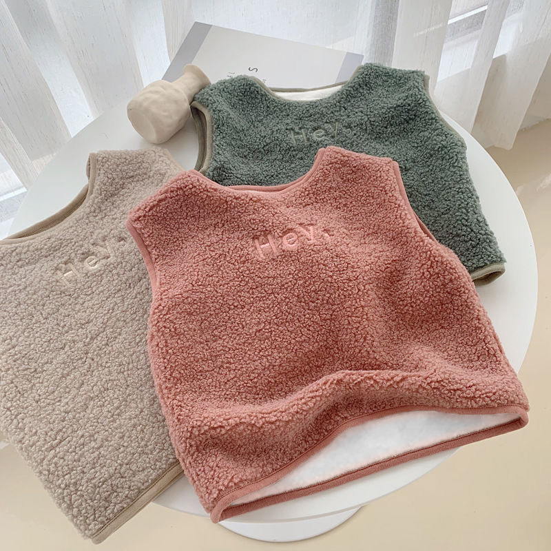 Picture of Autumn and winter outer wear boys and girls waistcoat Western style fleece-lined polar fleece baby vest children vest factory wholesale