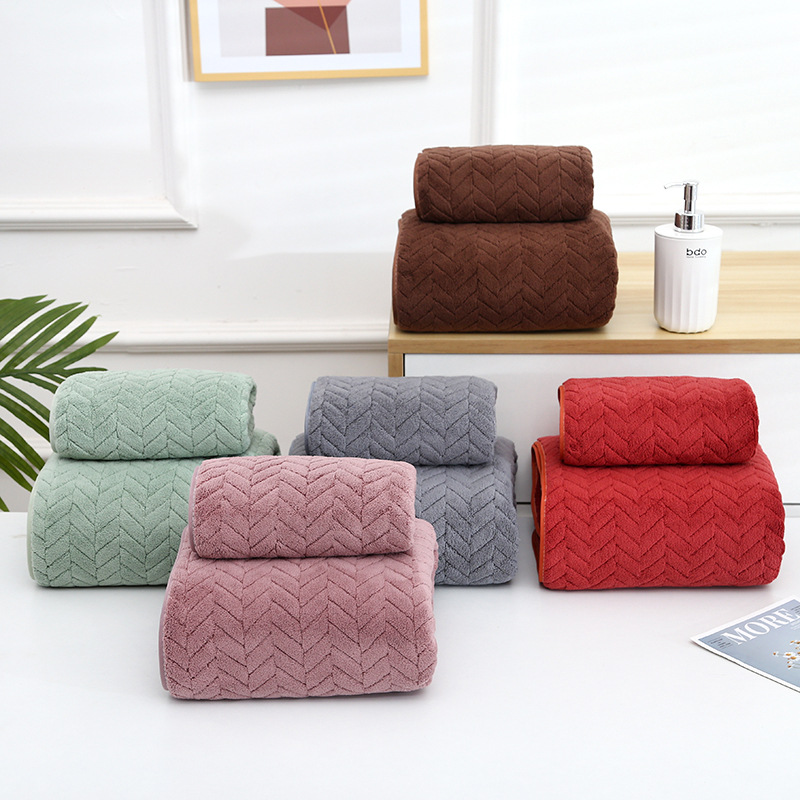 Warp Knitted Coral Fleece Leaves Bath Towel Not Easy to Fell Color Accompanied Gift Set Towel Soft Skin-Fit Thickened Household Face Towel