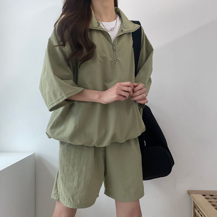 Picture of Short-sleeved shorts women's two-piece set plus size high collar zipper spring and summer fashion casual sportswear suit loose