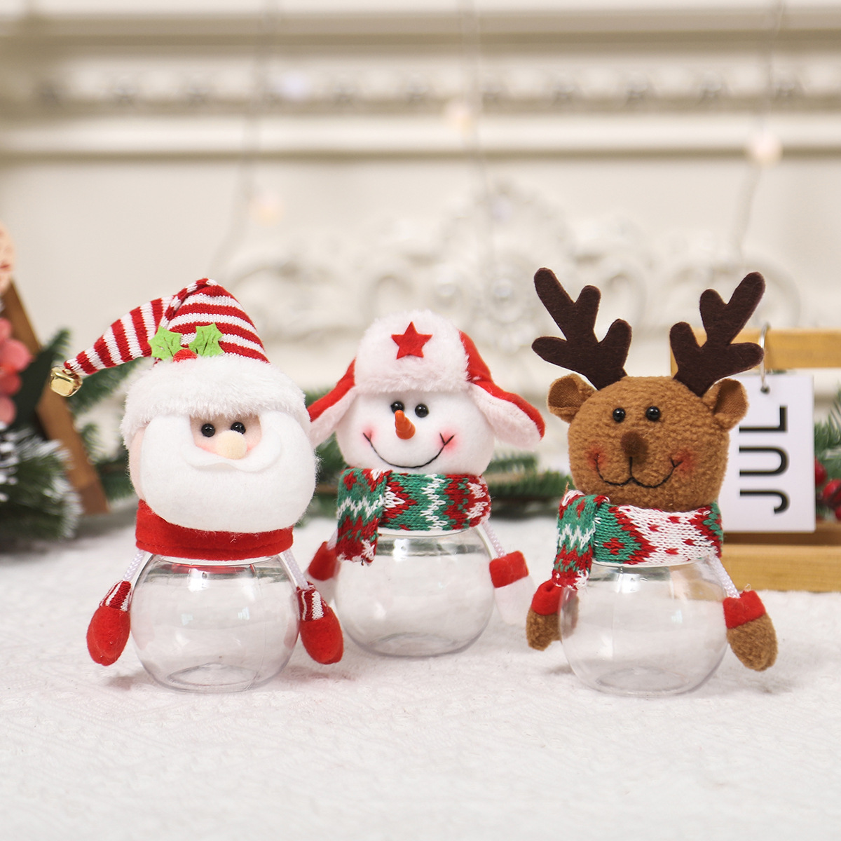 Christmas decorations cartoon Old Man snowman elk candy jar Lei Feng hat snowman knitted hat transparent gift box