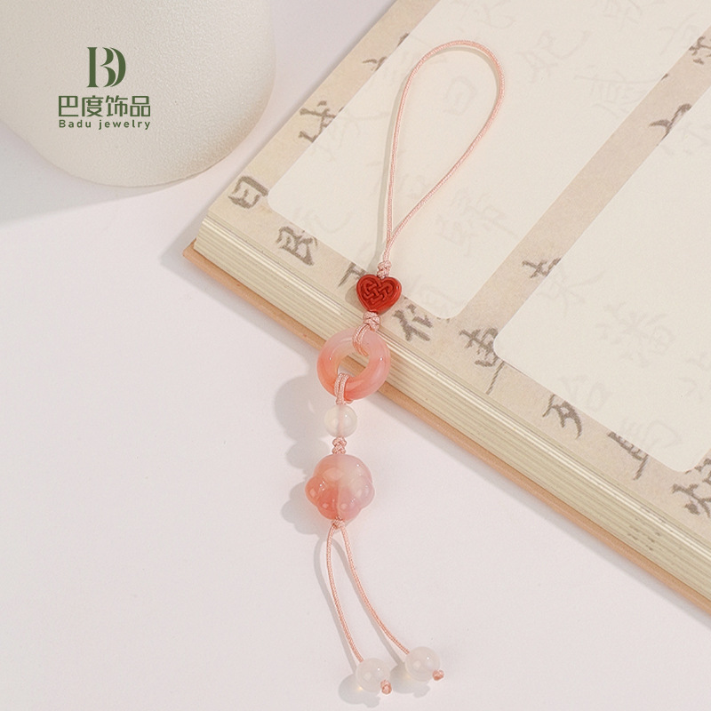 New Chinoiserie Agate Natural Strawberry Crystal Prehnite Amethyst Mobile Phone Chain Fashion Versatile Safety Buckle Mobile Phone Pendant