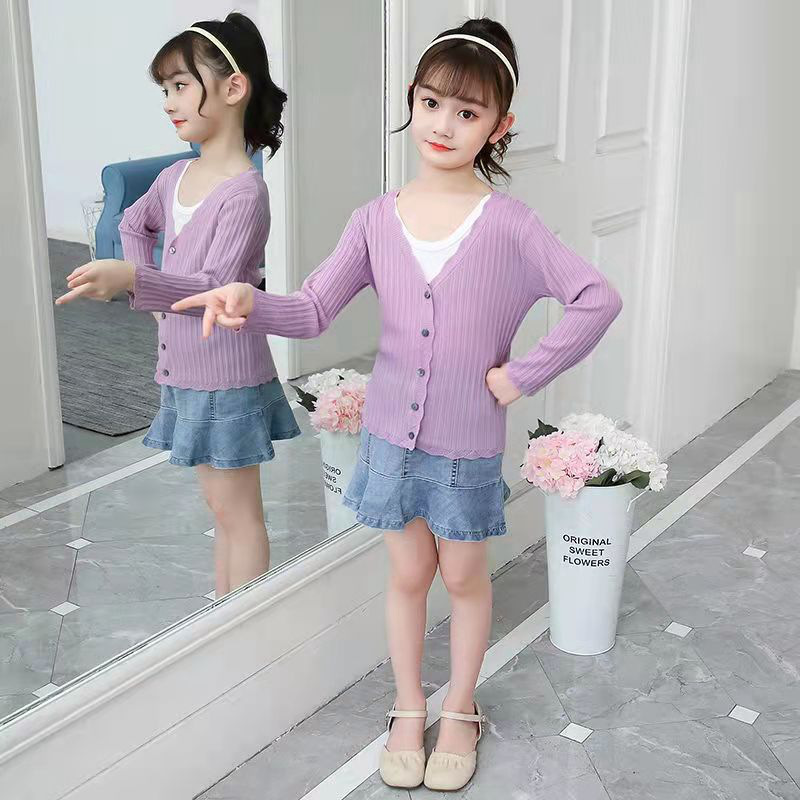 Picture of Girls' Knitted Cardigan Thin 2022 New Cute Ice Silk 8-year-old Coat Air-conditioning Shirt Sunscreen New Simple