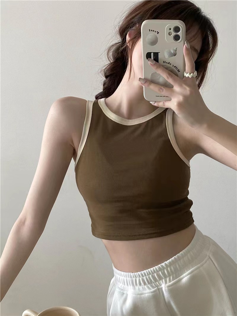 Spring and Summer New Stitching Sleeveless Camisole Vest Women's Inner Wearing Fashionable Foreign Style Sports Outer Wearing Short Pure Wish Top for Women