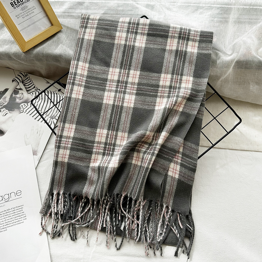 Picture of New Black and White Plaid Scarf Women's Korean Style Winter Warm All-match Imitation Cashmere Scarf Shawl High-end Couple Scarf