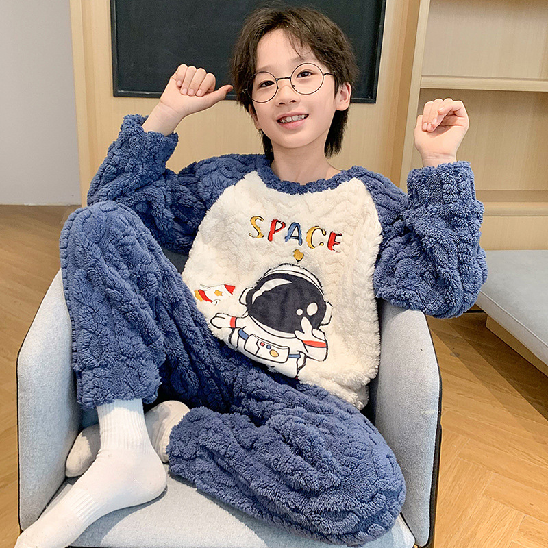Children's Pajamas Men's Flannel Winter fleece-lined Thickened Coral Fleece Boys' Cartoon Astronaut Big Children's Home Clothes Set