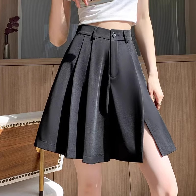 New Black Loose Slimming Split Casual Shorts Five-point Pleated Suit High Waist A- line Wide Leg Shorts 2025