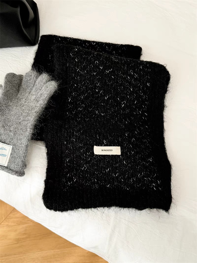 Picture of Small Sweet Potato Blogger recommend Wool Scarf Women's Winter 2024 New Korean Style All-match Atmosphere Warm Neck Protection