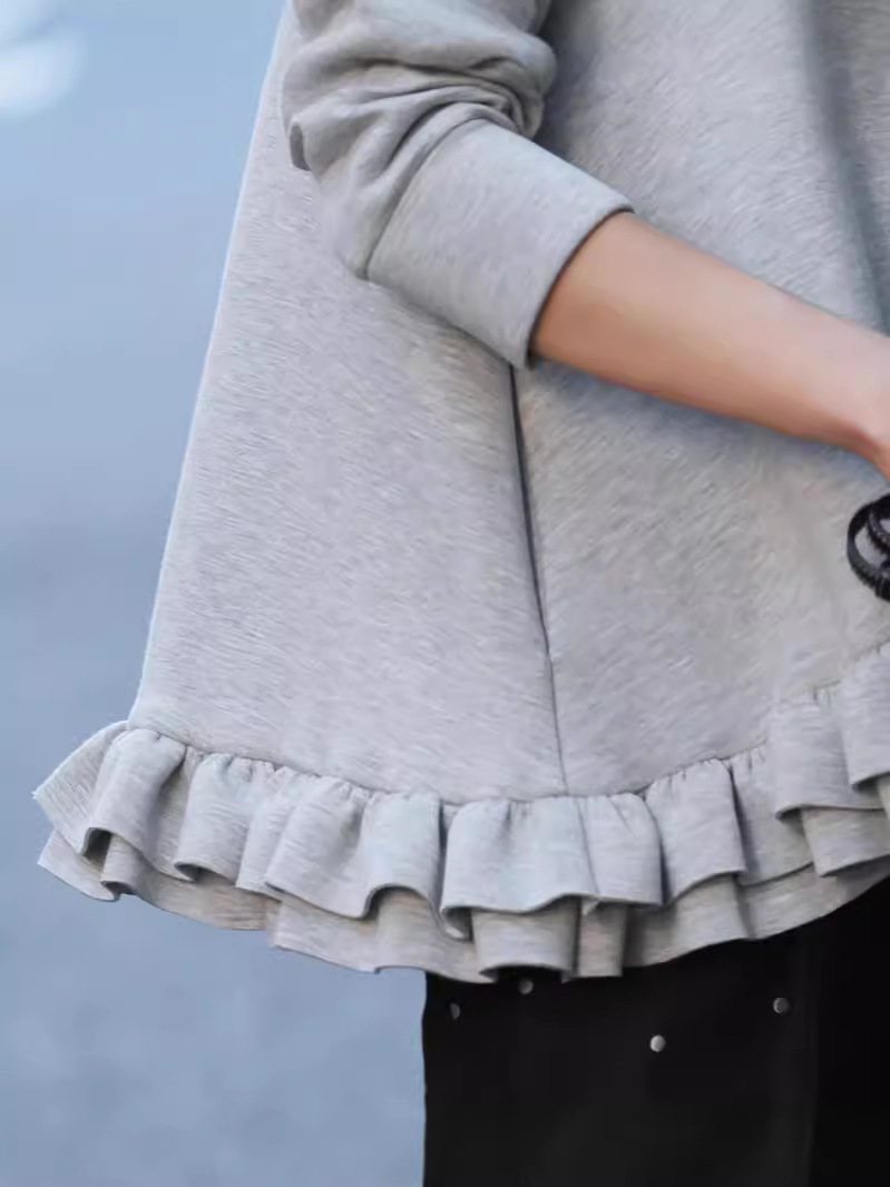 Picture of 2025 Japanese Style Autumn and Winter Lotus Leaf Hem Zipper Sweatshirt in Stock