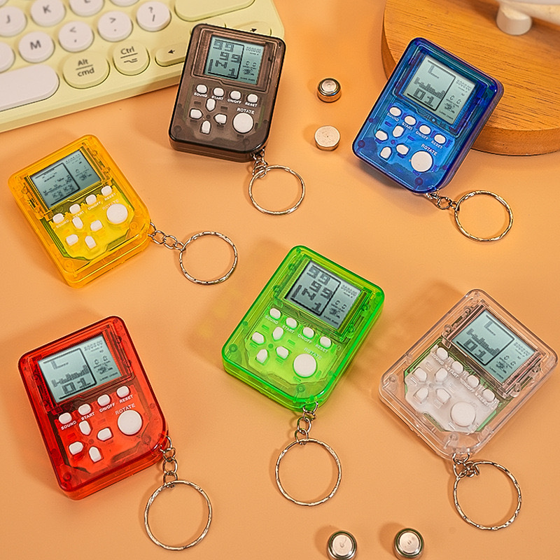 Handheld Mini Tetris Game Machine Large Screen Children's Nostalgic Educational Entry Toy Keychain Pendant