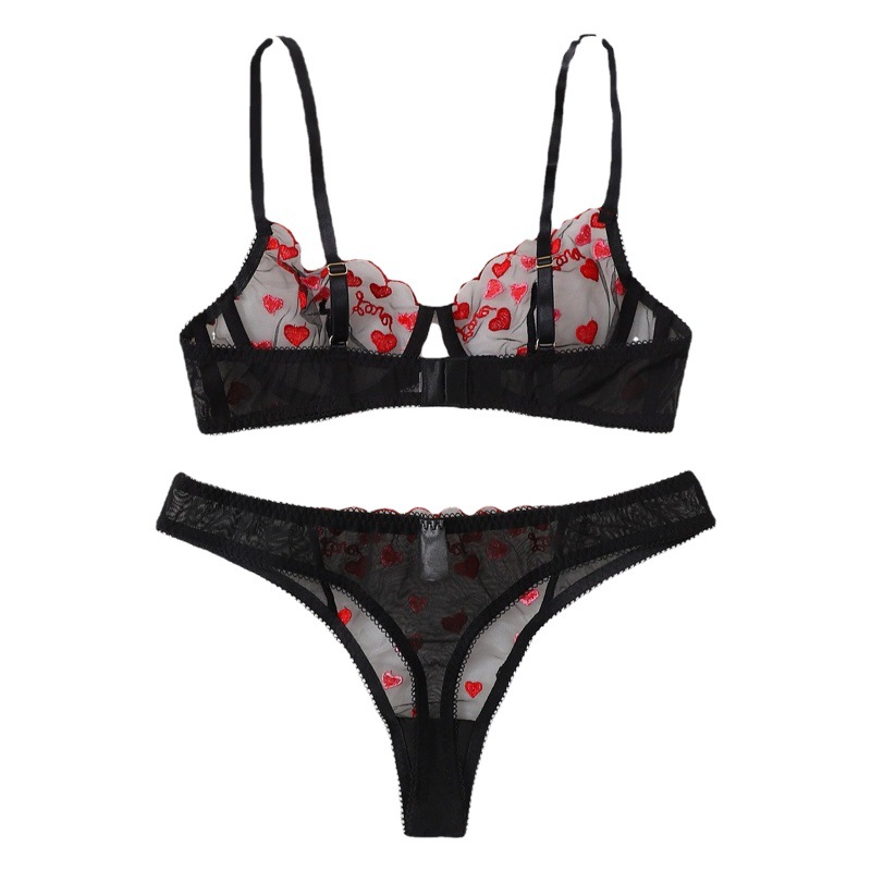 Foreign Trade Supply European and American New Sexy Lingerie Sexy Ladies Mesh See-Through Heart Three-Point Sexy Suit