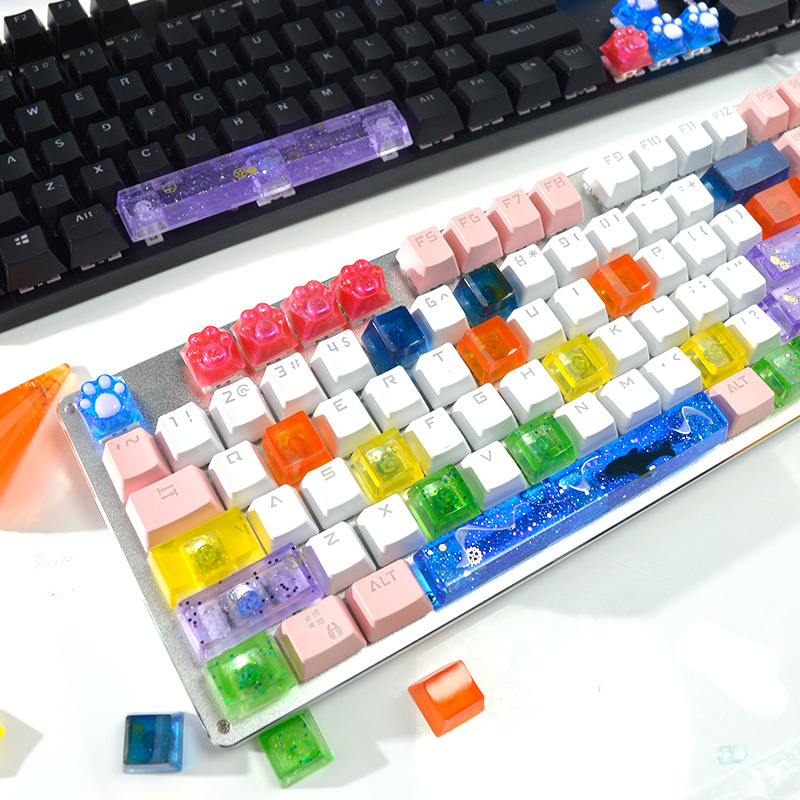 Picture of diy drop key cap mold diy personality mechanical keyboard silicone mold transparent cute cat claw key cap mold