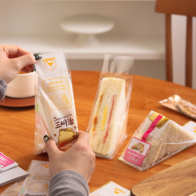 Easy-to-tear sandwich packaging bag sandwich bag transparent baking triangle cake bread disposable packaging bag