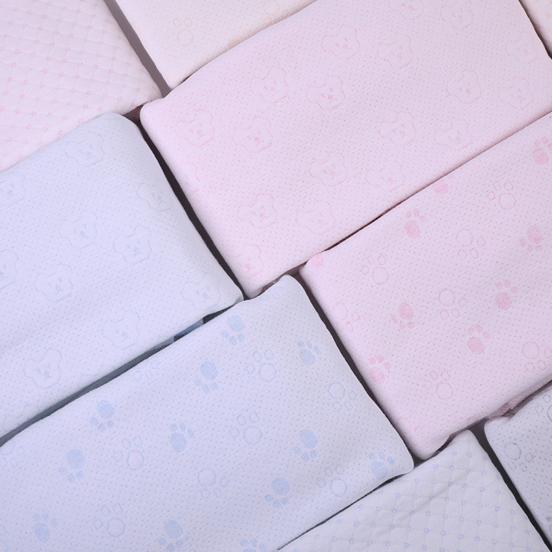 Picture of Shu cotton jacquard air layer two-sided cotton silk air layer baby sleeping bag crawling tire cap three-layer cotton fabric