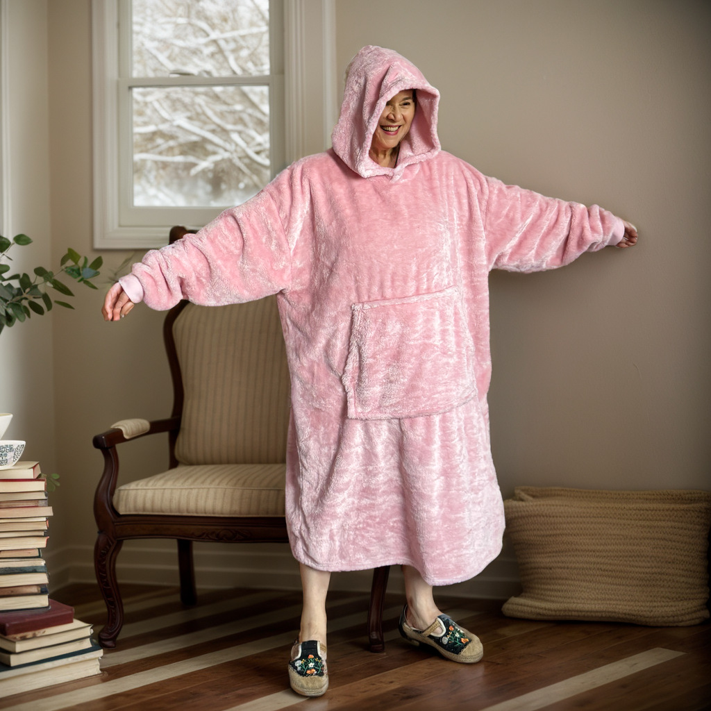 Class a Flannel Wearable Hooded Lazy Blanket Ins-Style Pajamas Pullover Loungewear for Summer and All Seasons Ins-Style