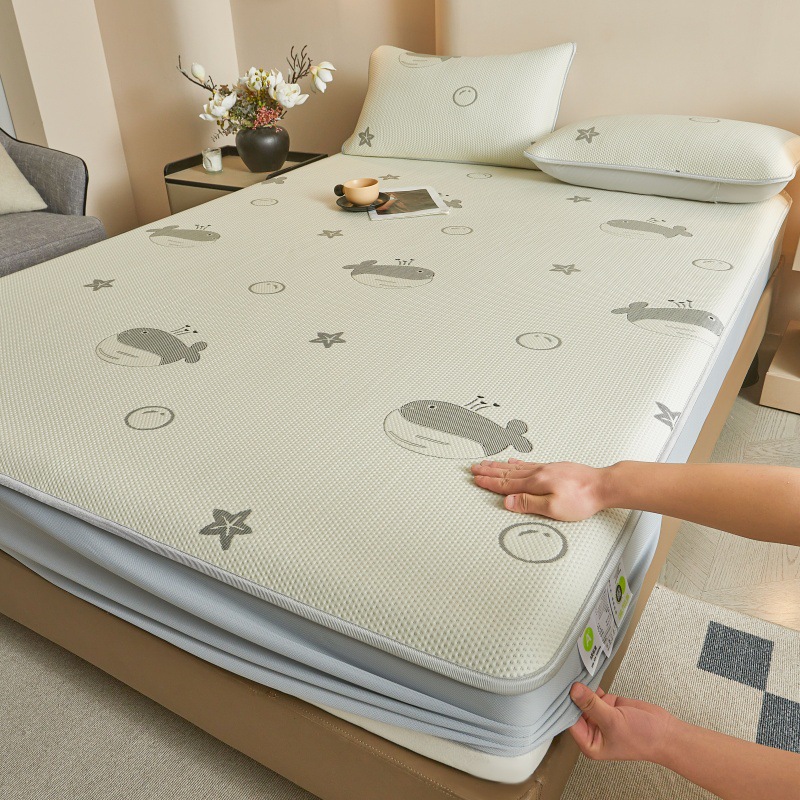 Picture of Class A ice silk mat three-piece set 2025 new summer machine washable antibacterial air conditioning soft mat bed hat 1.8 meters