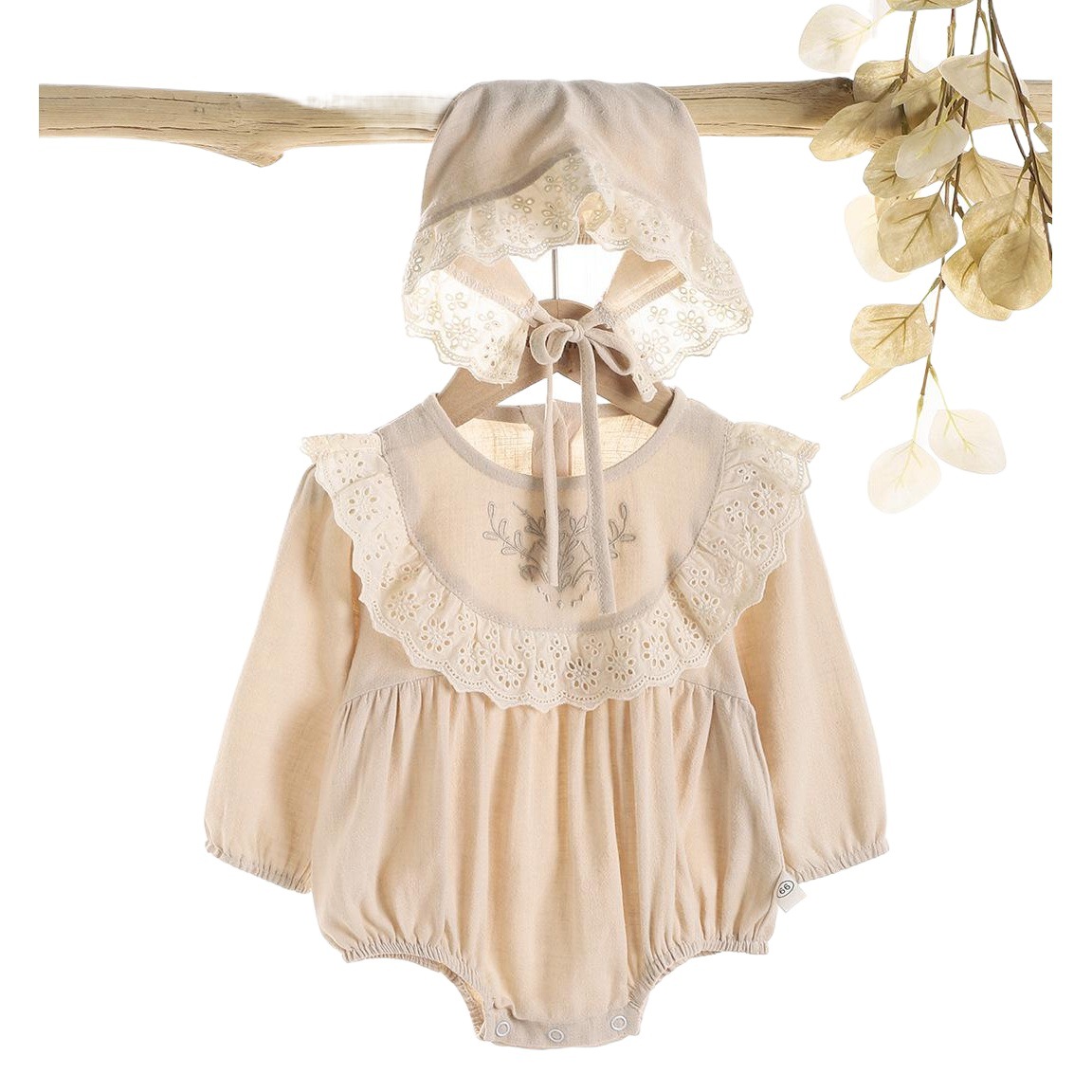 Baby Jumpsuit, Stylish Princess Solid Color Romper, Lace Onesie for Newborns, Long-Sleeve Romper with Hat Included