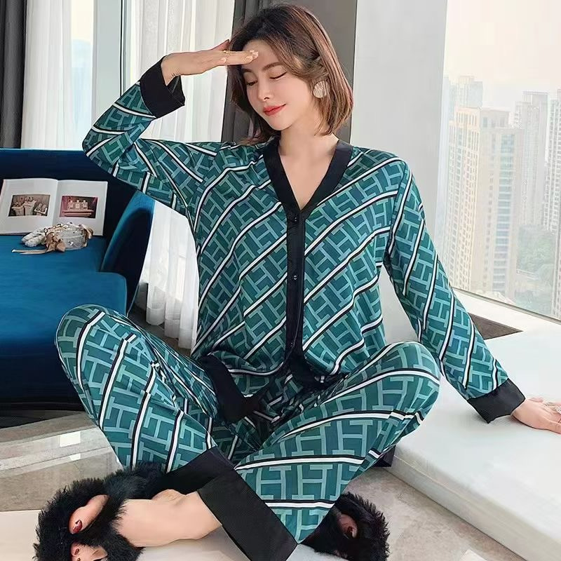 Spring and Autumn pajamas women's long-sleeved Ice Silk thin 2023 new artificial silk summer home wear two-piece suit
