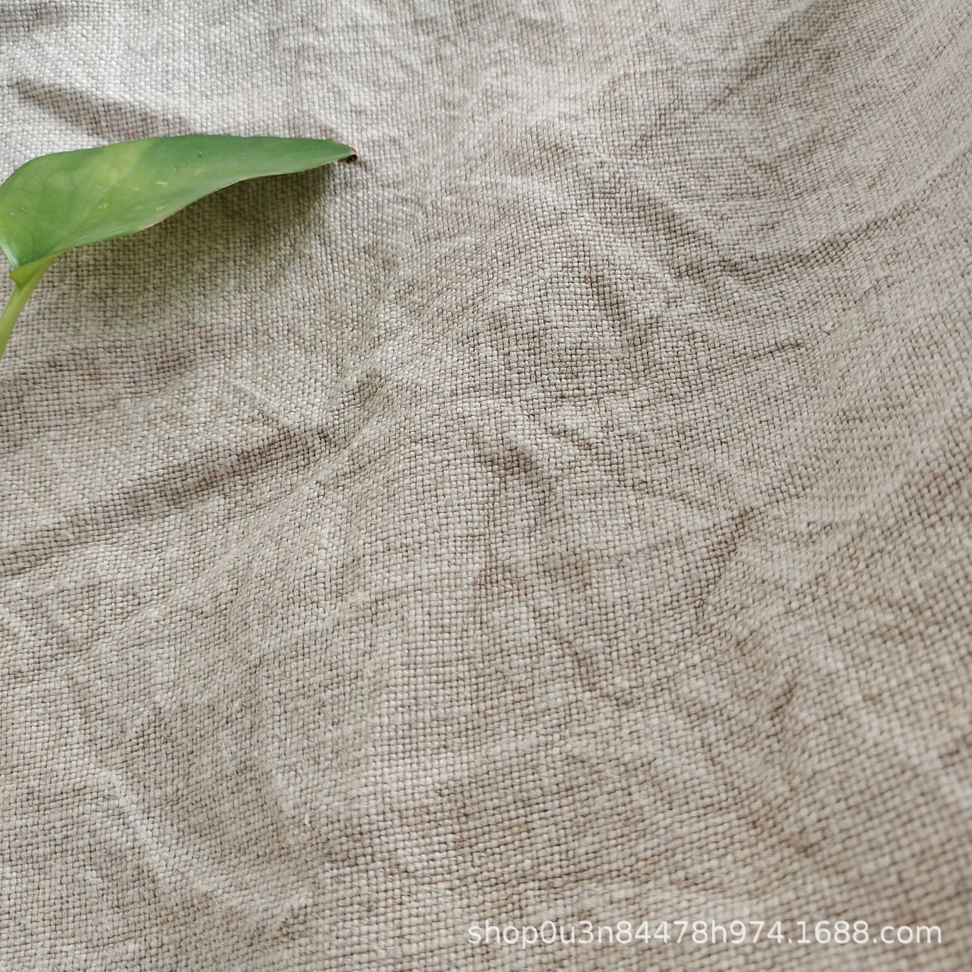 Picture of Exports to the United States pure linen double primary color embossed fabric 550GSM linen natural color heavy cloth linen embossed