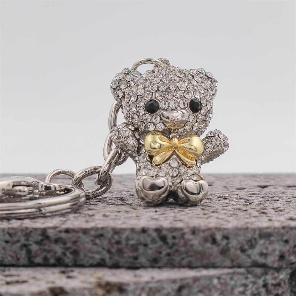New Metal Diamond-Encrusted Bear Keychain Pendant Cute Car Accessories Pendant Bag Accessories Wholesale Doll