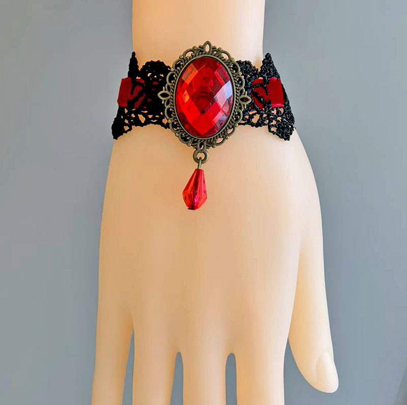 Picture of European and American Cross-Border Best-Selling Necklace Gothic Retro Punk Choker Lace Necklace Braided Choker Clavicle Chain for Women