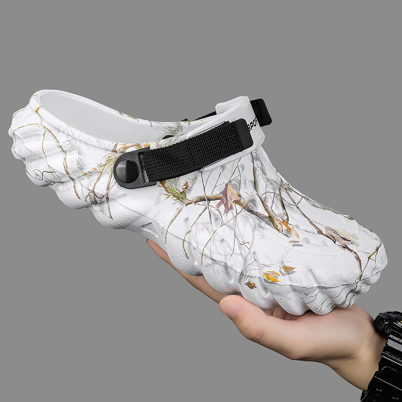 One-Shoe Two-Wearing Fashion plus size Cross-Border Hole Shoes Men's Casual Outwear Baotou Slippers Outdoor Trendy Men's Beach Shoes