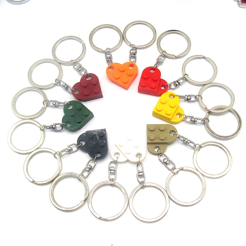 Cross-border e-commerce Lego puzzle keychain Europe and the United States new splicable split blocks lovers love keychain