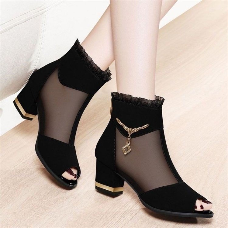 Hollow-out High-heeled Shoes Chunky Heel All-match Spring and Summer 2025 New Women's Shoes Mesh Sandals High-heeled Outfit Women's Mid-heeled Sandals