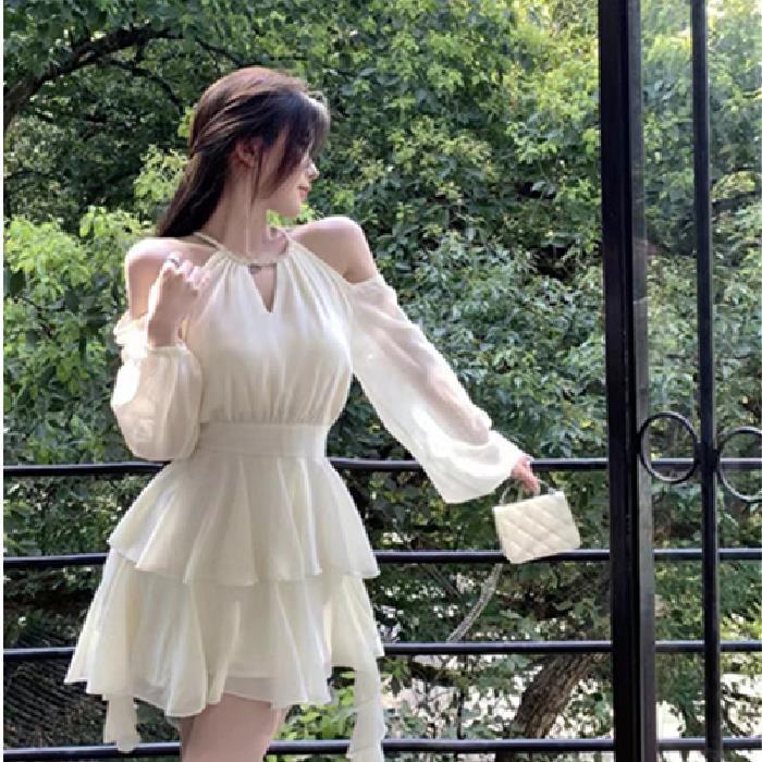 2024 Early Autumn Waisted Sweet French apricot dress Skirt Hollow Edge Design Sense Skirt Cross-border