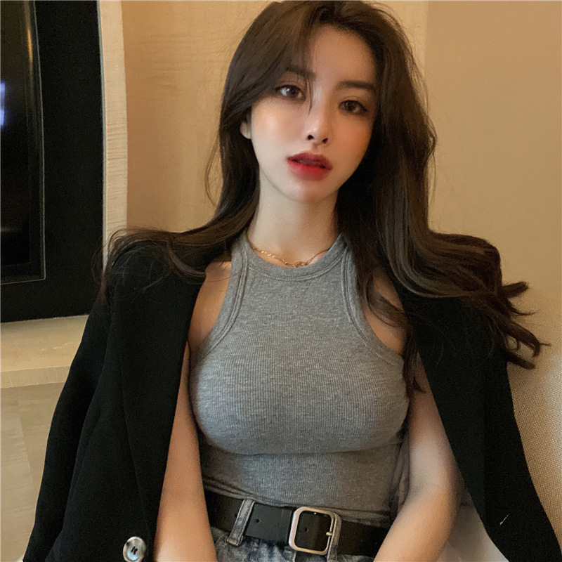 Picture of Slim Short Halter Top for Women 2025 Spring and Summer Korean Style Slimming Look Inner Wear Sleeveless Bottoming Shirt Top for Women