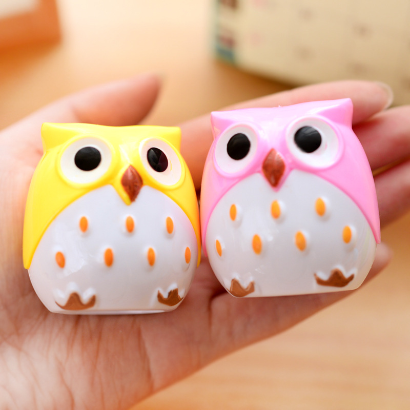 Picture of Owl pencil sharpener creative stationery primary school supplies wholesale double hole cartoon pencil sharpener Children's Prize small