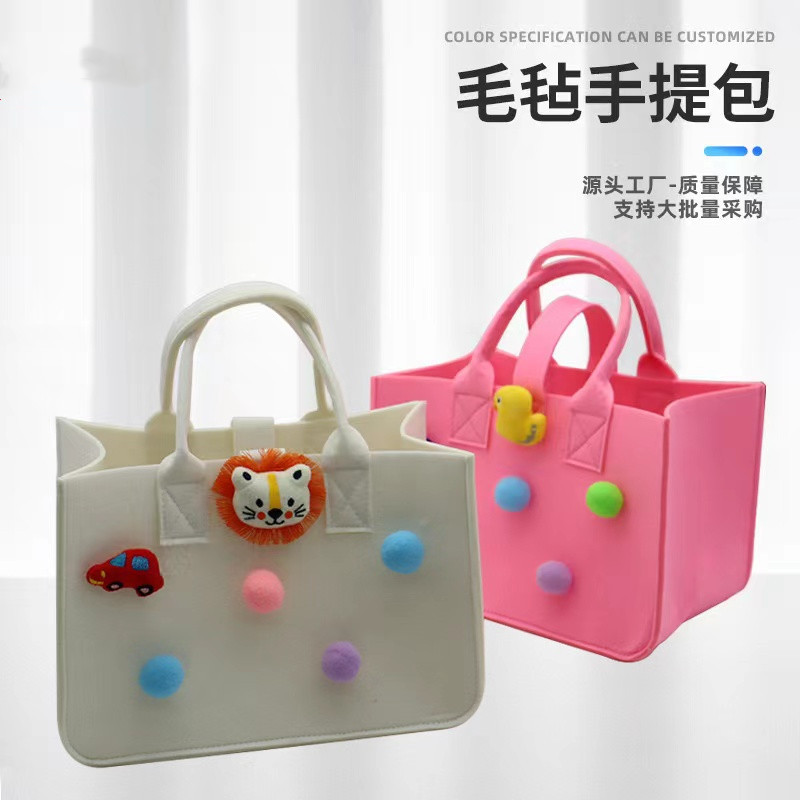 Factory supply Internet red cartoon doll felt bag handbag full moon 100 day banquet gift shopping bag hand gift bag