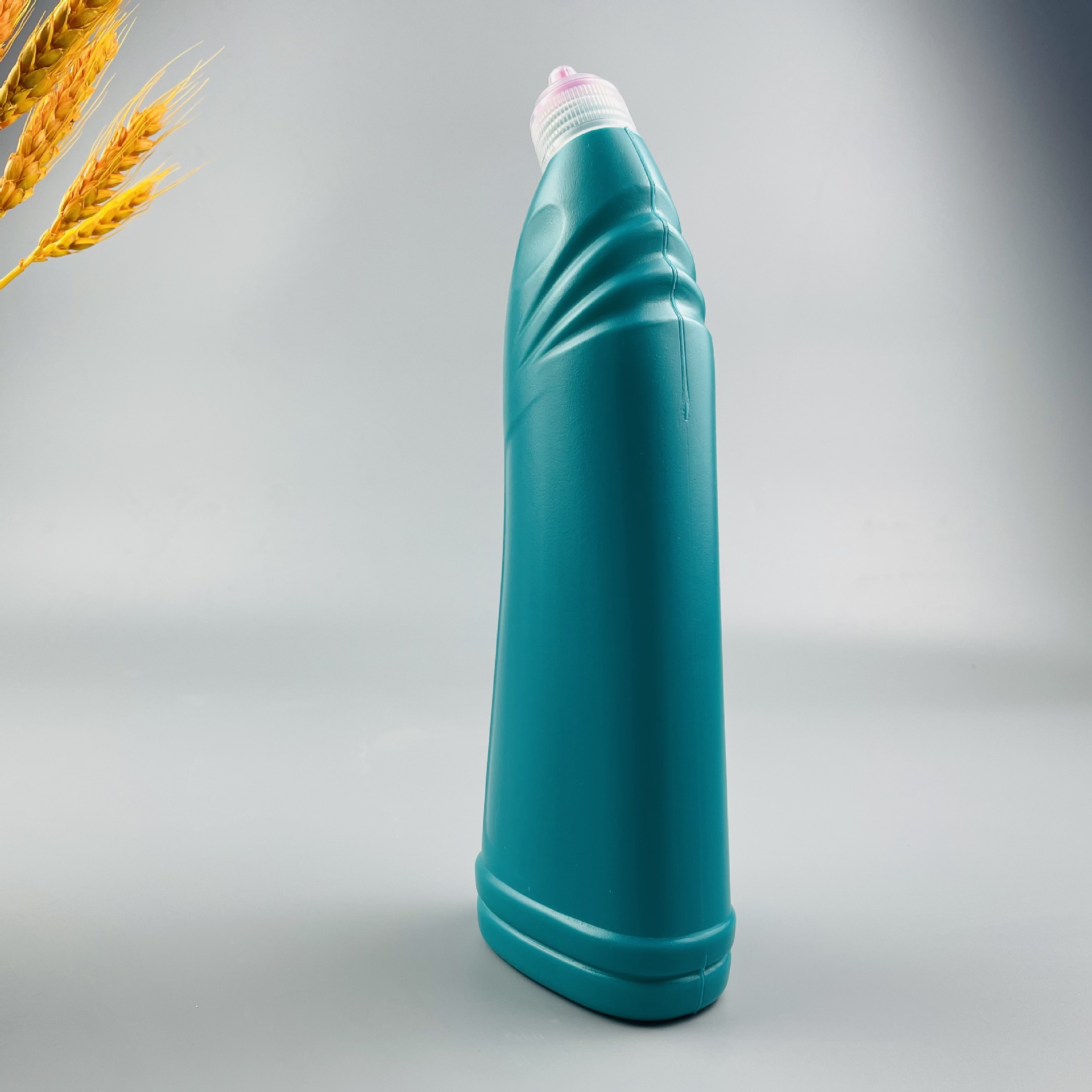 Toilet cleaning bottle crooked mouth toilet cleaning bottle toilet cleaning bottle manufacturers sell crooked mouth green toilet cleaning bottle
