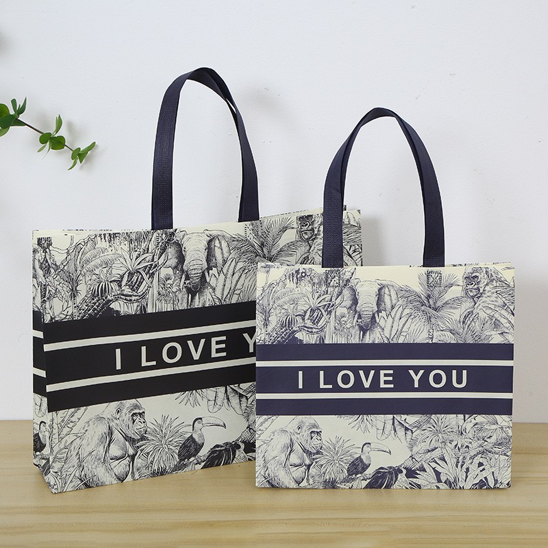 Picture of Non-Woven Handbags, Clothing Store Bags, Custom-Made Boys' and Girls' Clothing Shopping Bags, Coat Gift Bags, Custom-Made