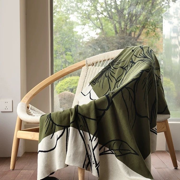 Alley Office Nap Blanket Sofa Blanket Air Conditioning Blanket Cover Blanket Nap Blanket Knitted Blanket Spring and Summer Home