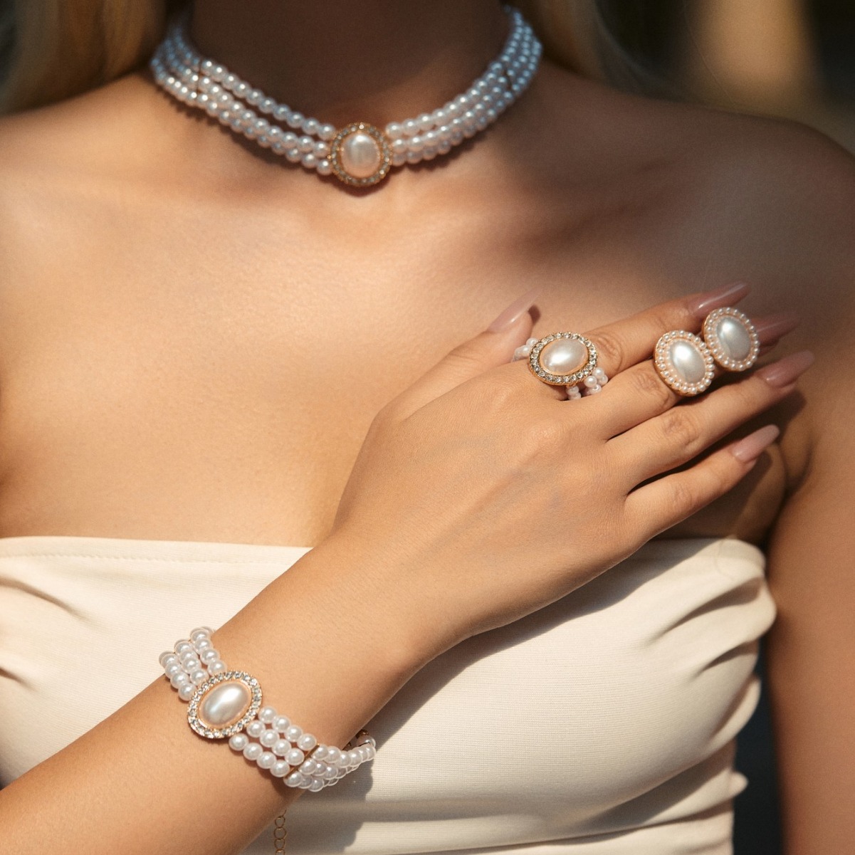 5pcs Retro Elegant High-end Alloy Pearl Full Diamond Multi-layer Necklace Bracelet Earrings Ladies Jewelry Set