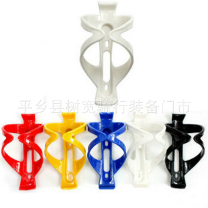 PC thickened plastic water bottle holder bicycle mountain bike water cup holder bicycle thickened plastic water bottle holder