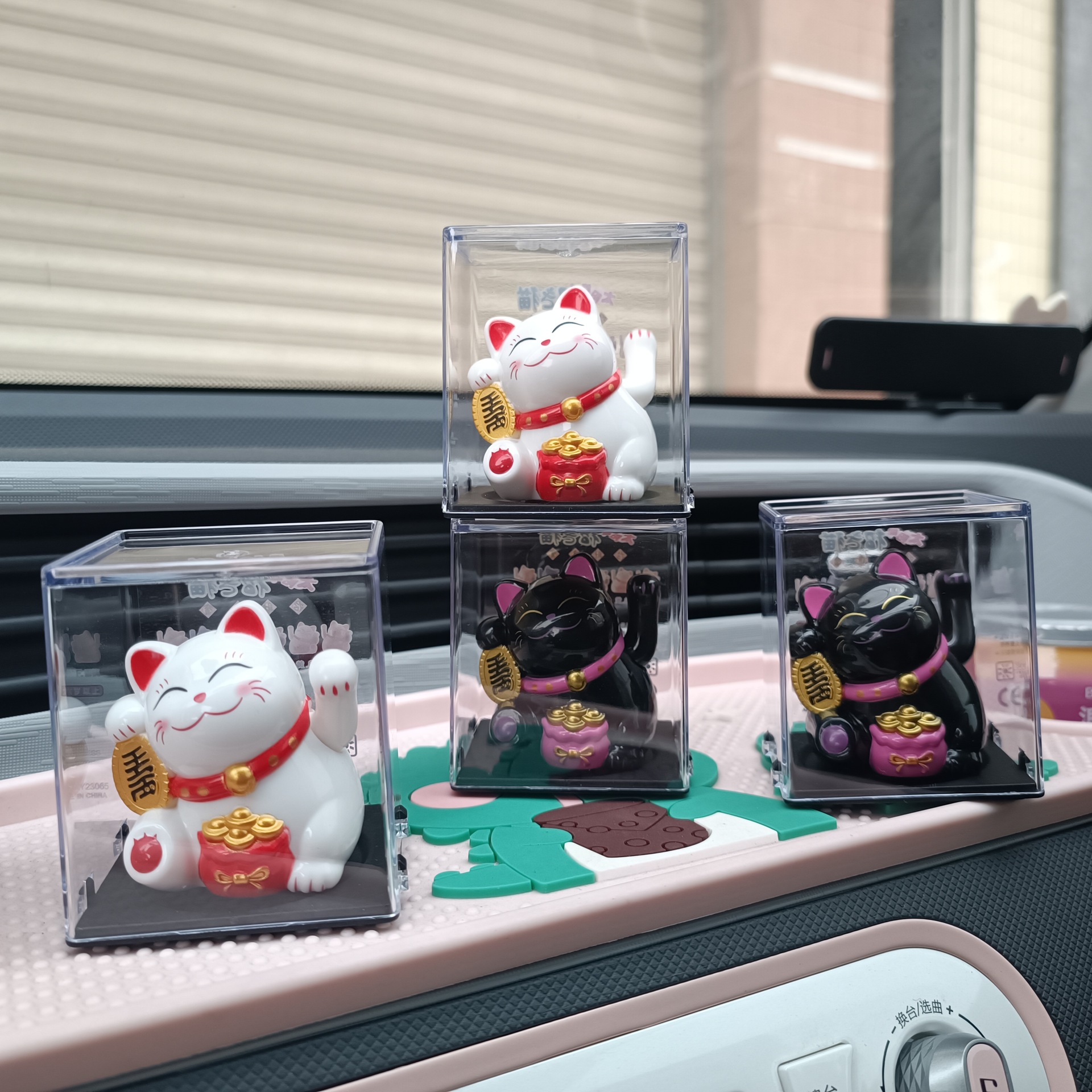 Picture of Mini 2-inch solar shaking hand solar feng shui cat car Cartoon creative decoration front desk decoration auspicious