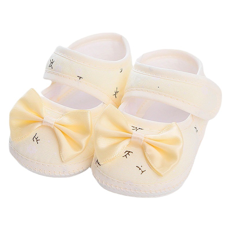 Velcro baby shoes toddler shoes soft bottom men's and women's autumn year old Baotou baby spring and autumn warm children's cotton cloth