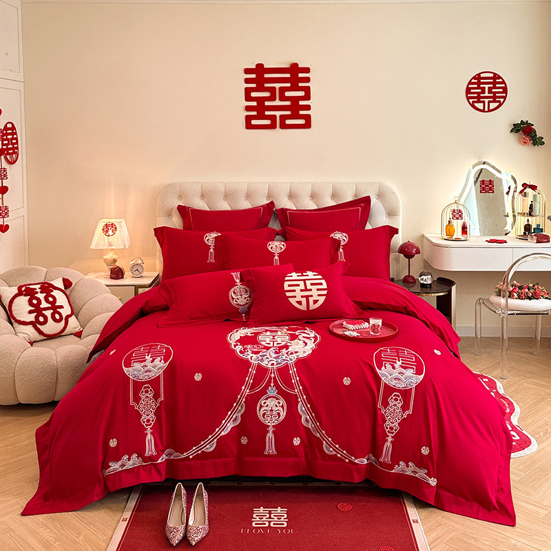 Picture of High-end European-style Wedding Four-piece Cotton Big Red Embroidered Sanding Quilt Cover Wedding Bedding Accompanying Wedding Room