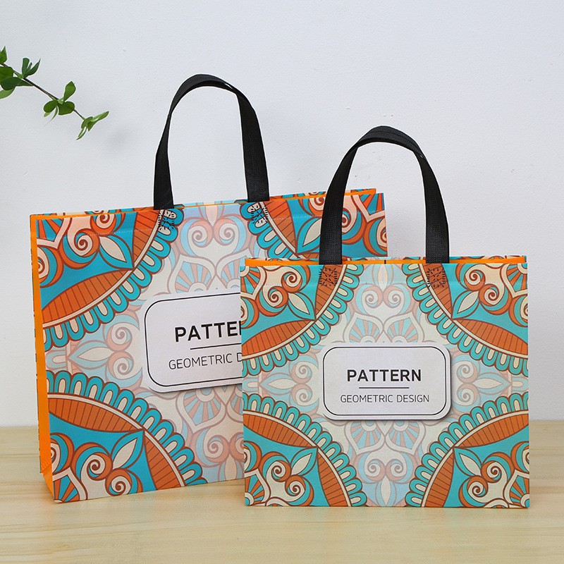 Picture of Non-Woven Handbags, Clothing Store Bags, Custom-Made Boys' and Girls' Clothing Shopping Bags, Coat Gift Bags, Custom-Made