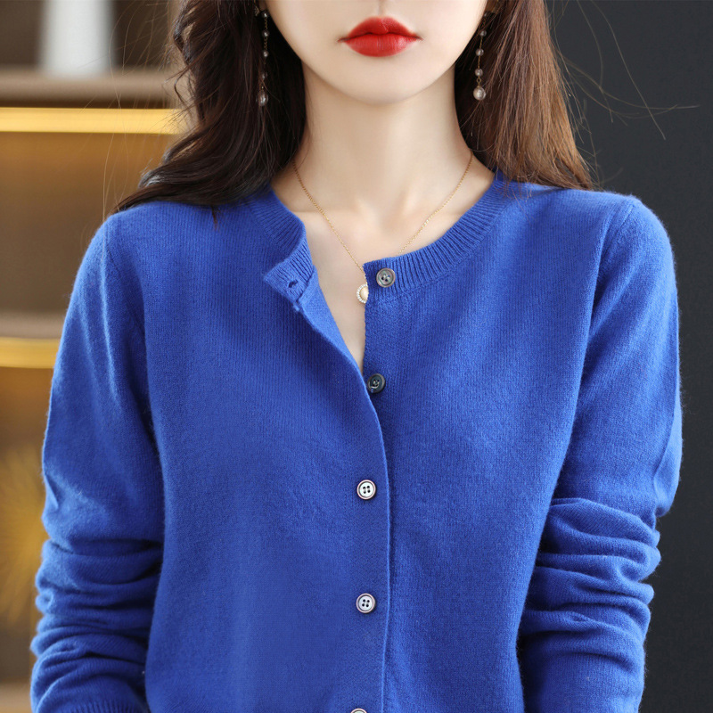 Picture of 2025 new knitted cardigan early spring crew neck sweater women's long sleeve solid color Joker coat women's clothing a generation of hair
