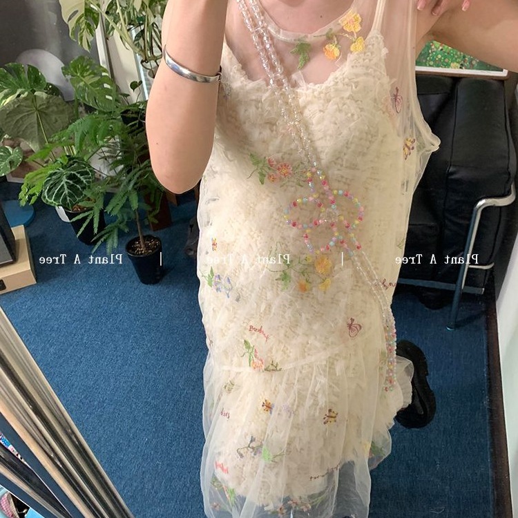2025 Spring and Summer New Seersucker Flower Embroidery Overskirt Suit Atmosphere Dress