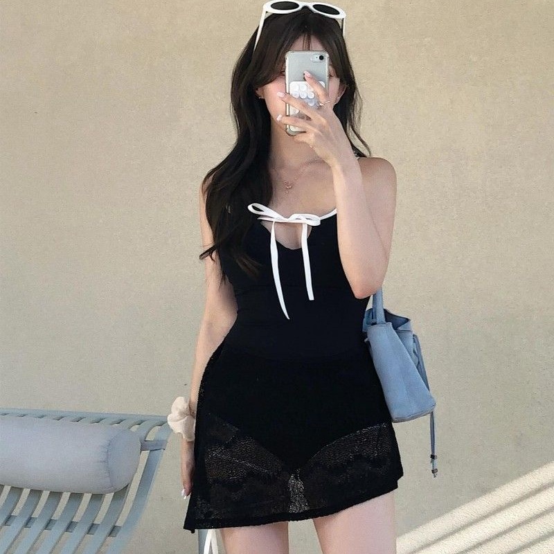2025 Korean Style New Sexy Beautiful Back Retro Simple Slim-fit Slim-fit Tether Style Swimsuit Women's Two-piece Set