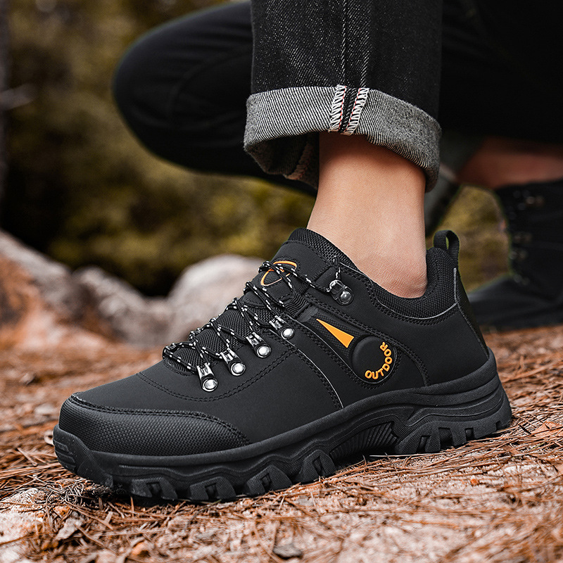 Men's sneaker Cross-border New Breathable Hiking Shoes Foreign Trade plus size Casual Outdoor Non-slip Wear-resistant Hiking Shoes for Men