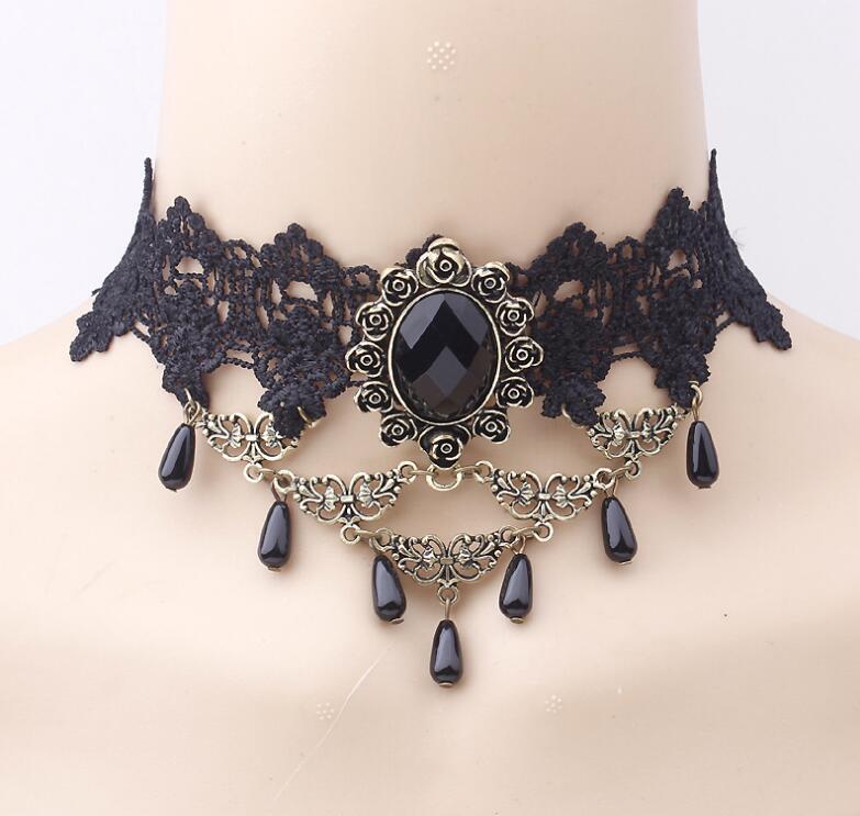 Picture of Cross Border Accessories Women's Neck Strap Court Gothic Spice Girl Neck Chain Lace Necklace Choker Clavicle Chain Collar Collar Vintage