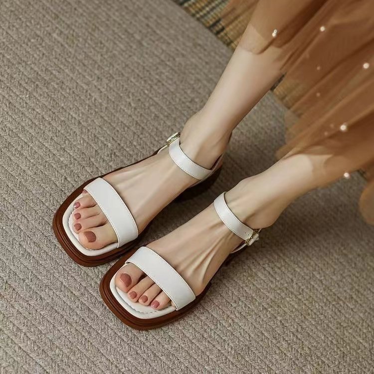 Plaid Soft Sole Low Heel Retro One-Strap Sandals Summer Women's 2024 New Flats Roman Shoes Fairy Style Women's Shoes